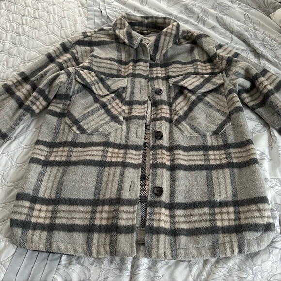 Plaid shacket - Picture 6 of 6